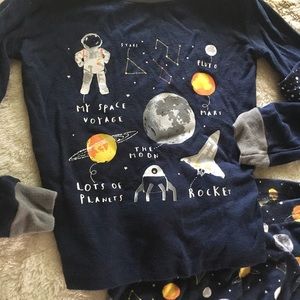 *Lot of 2* Boys 2T Pajamas • Outer Space
